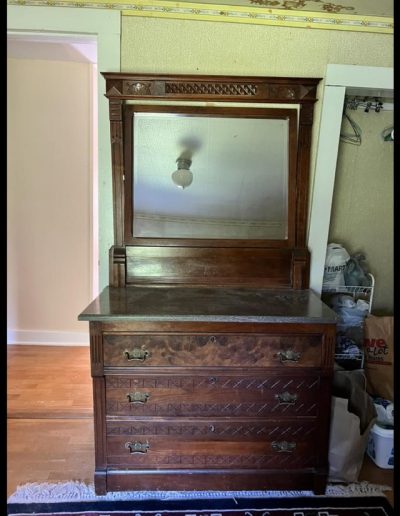 Dan Carter Auctions July 2025 Auction Item 3
