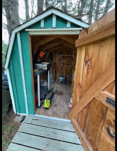 Eden NY Estate Auction Item 125