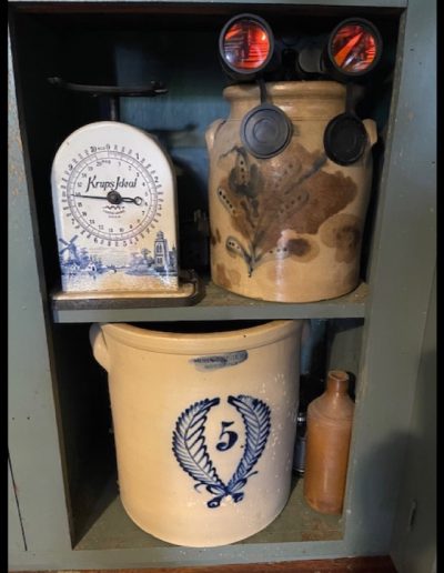 Eden NY Estate Auction Item 137