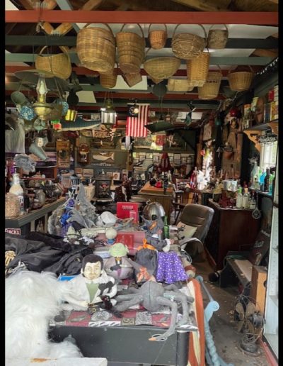 Eden NY Estate Auction Item 4