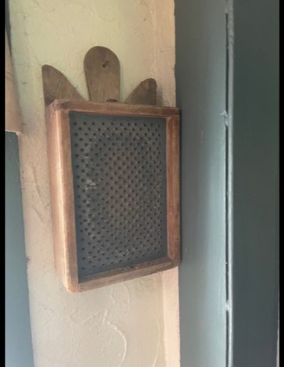 Eden NY Estate Auction Item 52