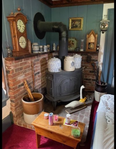 Eden NY Estate Auction Item 64