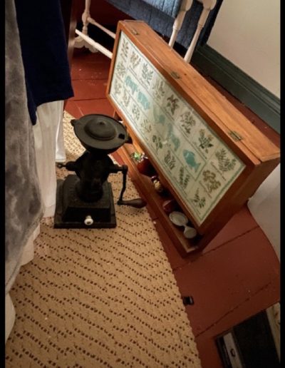 Eden NY Estate Auction Item 66