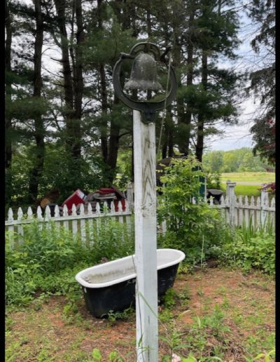 Eden NY Estate Auction Item 85