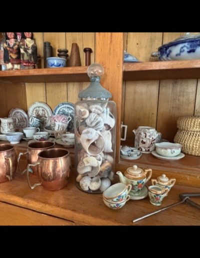 July 2025 Estate Tag Sale Item 26