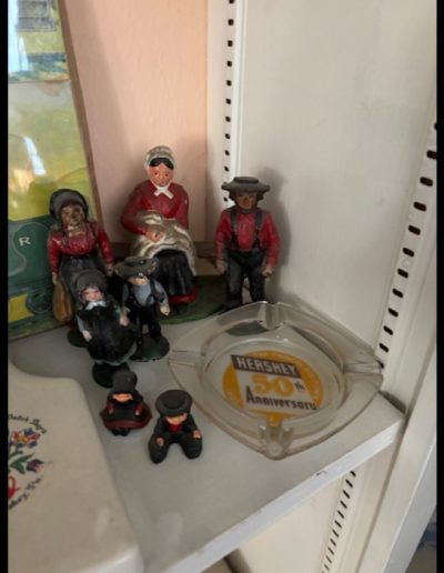 July 2025 Estate Tag Sale Item 27