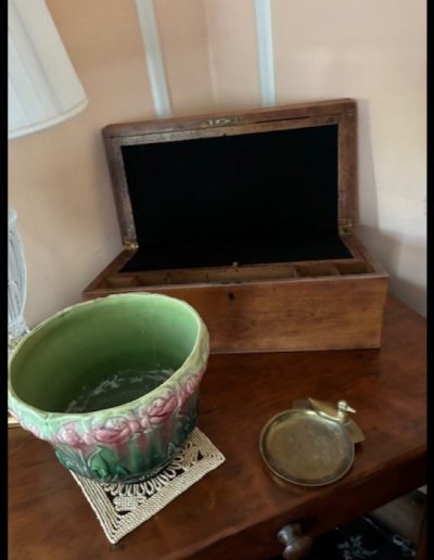 July 2025 Estate Tag Sale Item 65