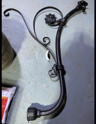 Winter 2025 Auction Item Dan Carter Auctions 376